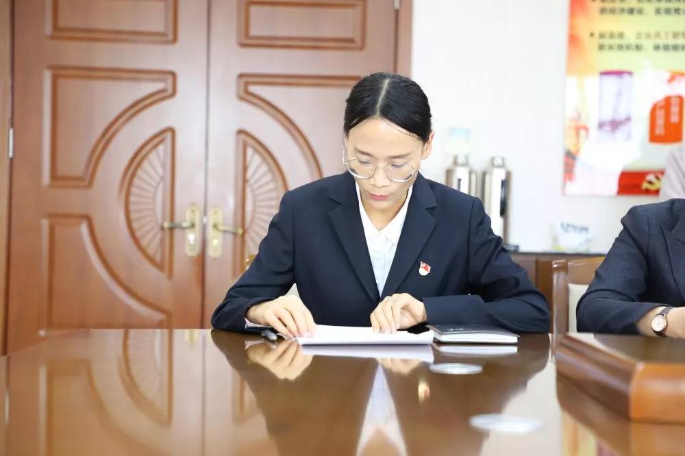 注入新鮮血液 筑牢戰(zhàn)斗堡壘 —長田實業(yè)黨支部召開納新大會 接收3名預備黨員