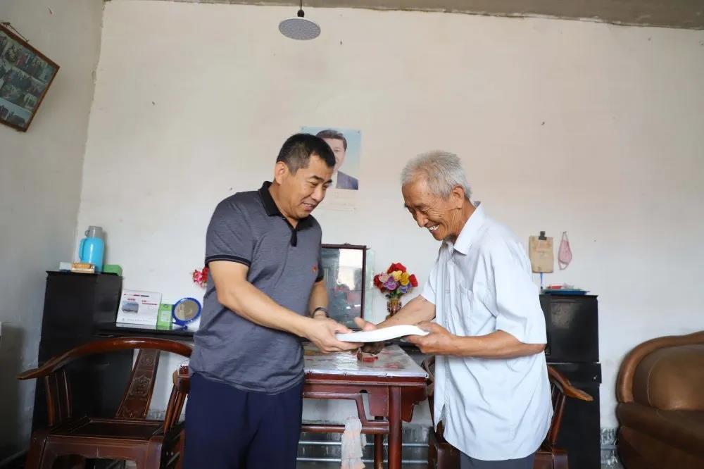 錘煉黨性踐初心 獻禮建黨99周年 —長田實業(yè)黨支部開展系列慶?；顒?/></p><p style=