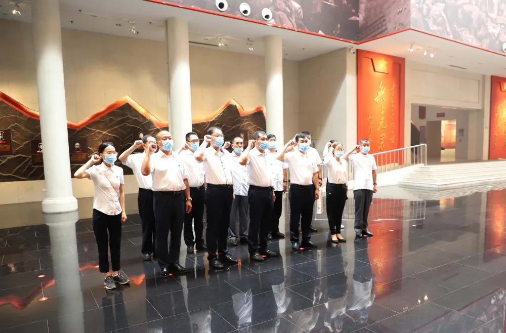 錘煉黨性踐初心 獻禮建黨99周年 —長田實業(yè)黨支部開展系列慶?；顒?/></p><p style=