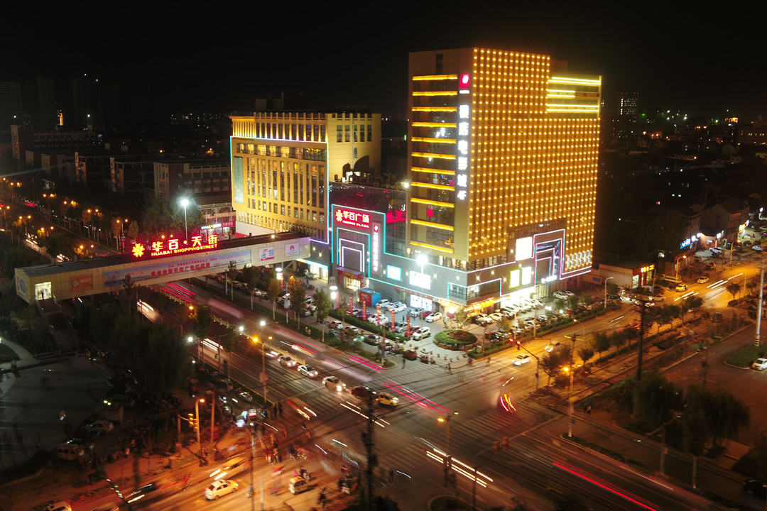 1、華百廣場(chǎng)_副本.jpg