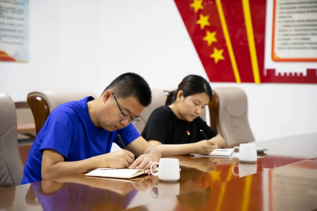 1628404663179461.jpg 640.webp (1).jpg